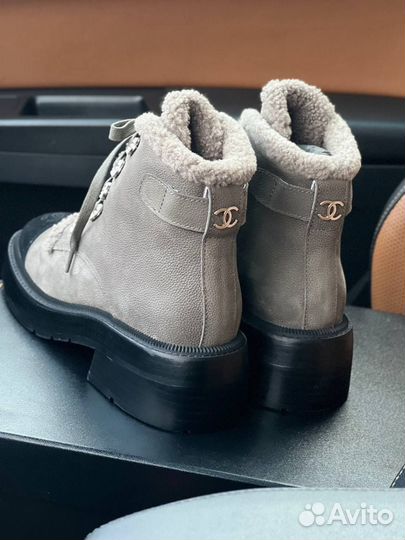 Ботинки Chanel