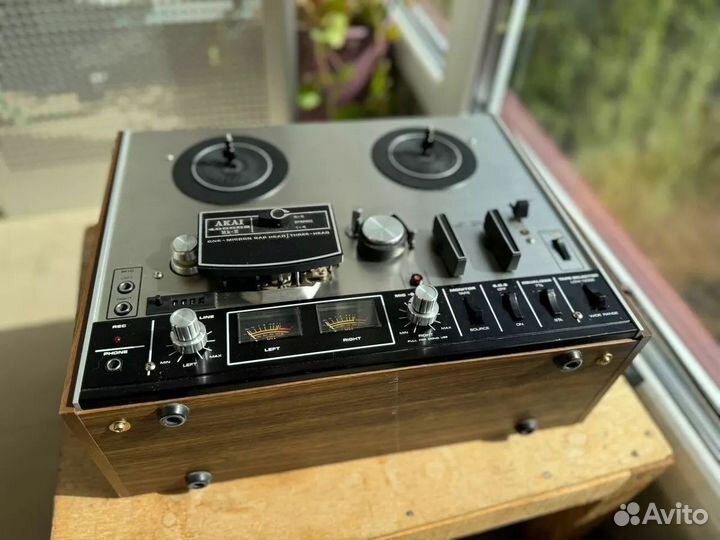 Катушечный Akai 4000DS Mark II