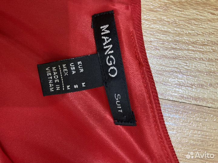 Красное платье Mango размер М