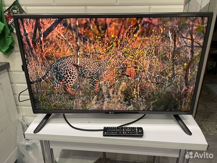 Телевизор lg 32 SMART tv