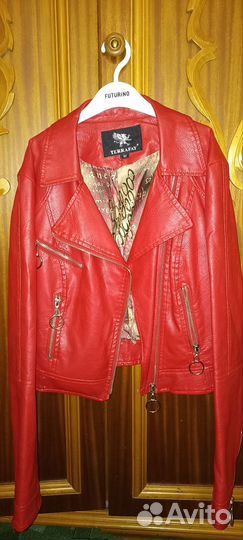 Кожаная куртка для девочки