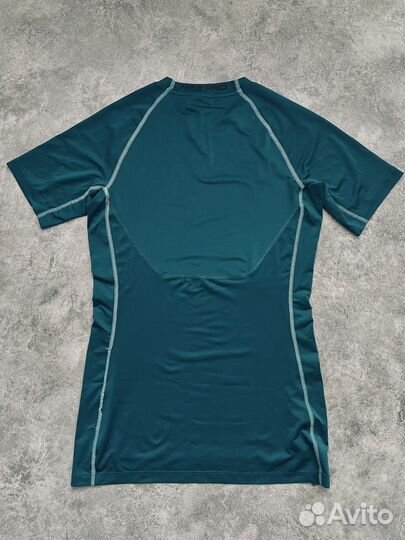 Рашгард, футболка спортивная 