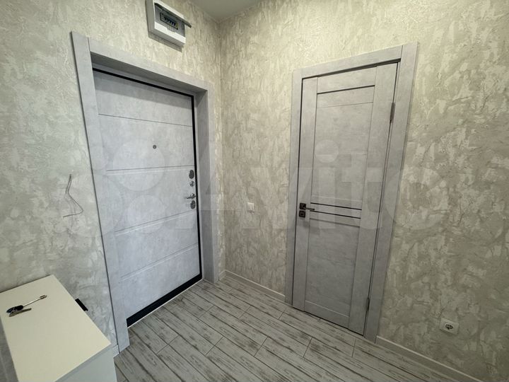 1-к. квартира, 36 м², 8/20 эт.