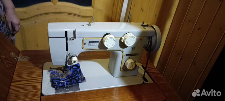 Швейная машинка подольск 142