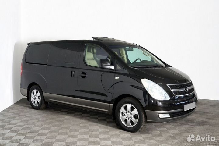 Hyundai Grand Starex 2.5 AT, 2012, 141 000 км