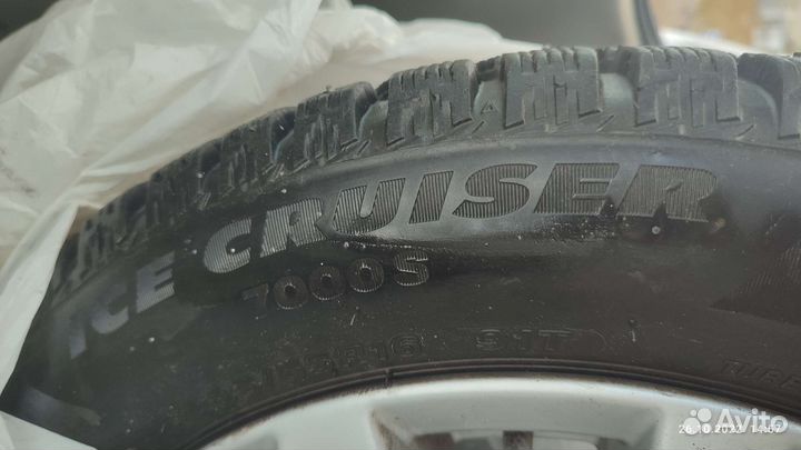 Bridgestone Ice Cruiser 7000S 205/55 R16