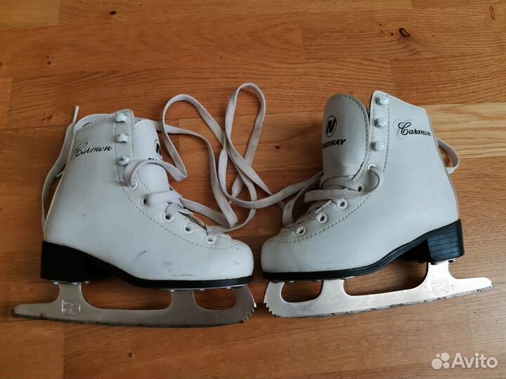 Коньки фигурные детские 27 размер