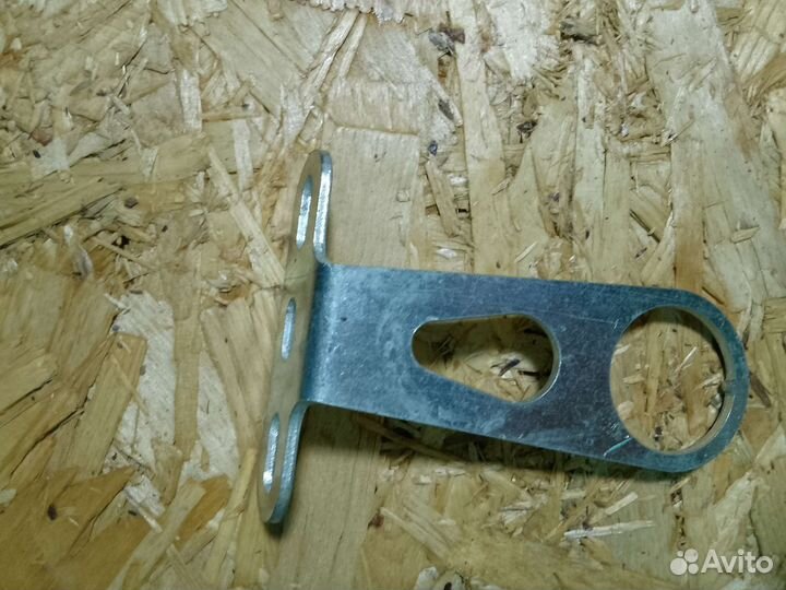 Крепление корзины для велосипеда