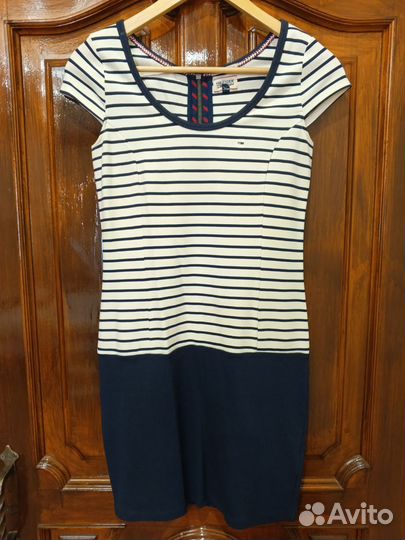Платье Tommy hilfiger