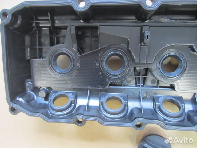 Крышка клапанная Nissan Pathfinder R51