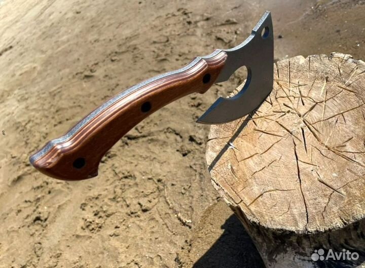 Топор кованый