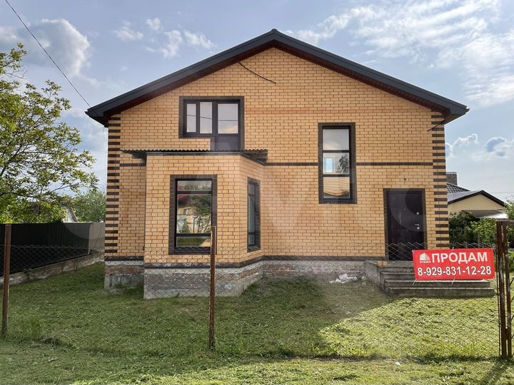 Дом 170 м² на участке 6 сот.