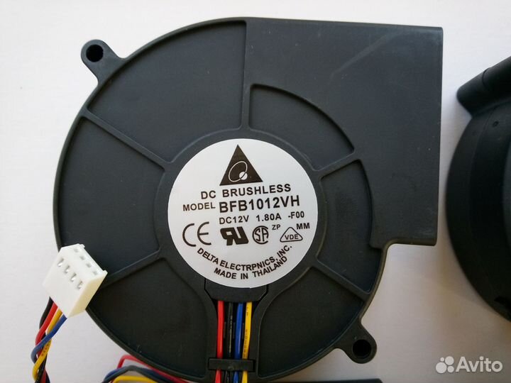 Вентилятор кулер улитка bfb1012vh 4-pin