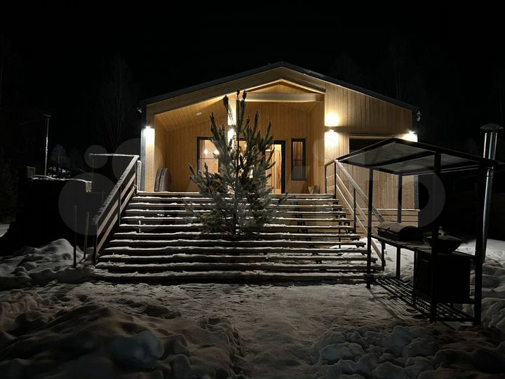 Дом 90 м² на участке 7 сот.