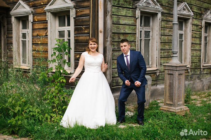 Свадебное платье