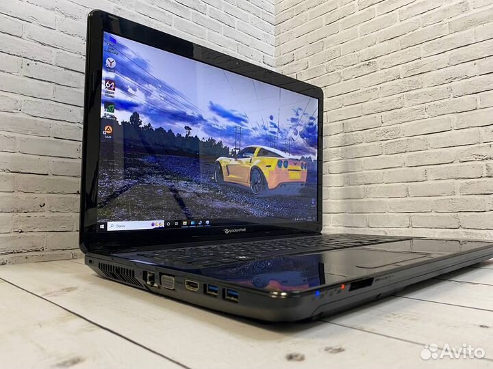 Игровой ноутбук PackardBell i7/8gb/GeForce/SSD+HDD