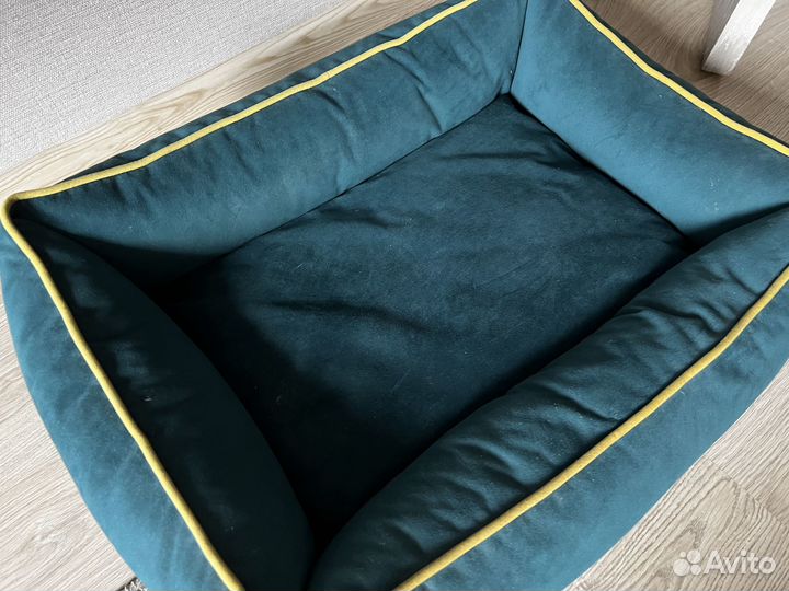 Лежанка для собак