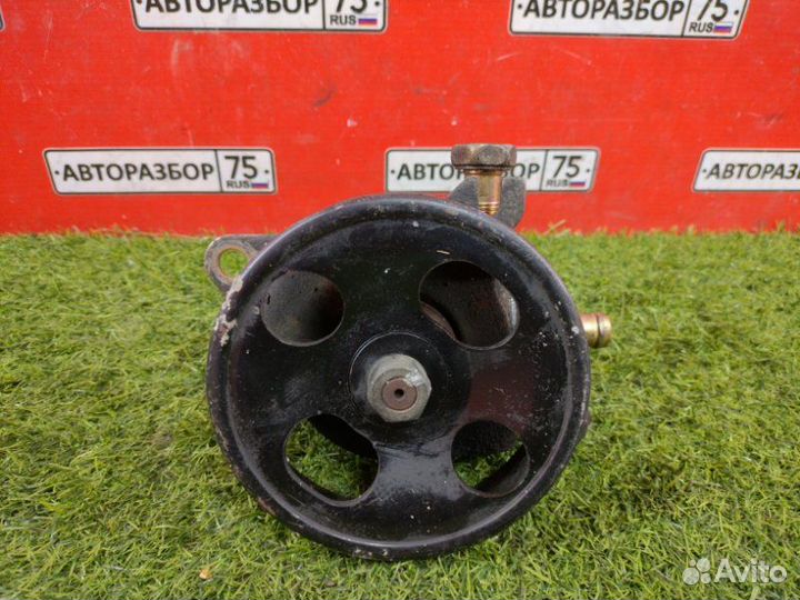 Гидроусилитель руля Nissan Liberty PM12 QR20DE