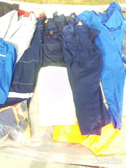 Рабочая спецодежда и спецобувь