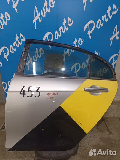 Джилли Эмгранд дверь задняя левая цветет