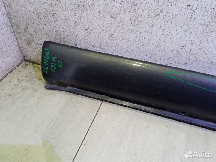 Накладка на правый порог