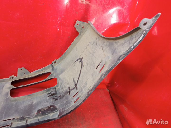 Бампер передний Toyota Avensis 2 2003-2006