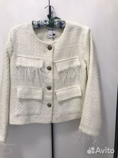 Костюм женский