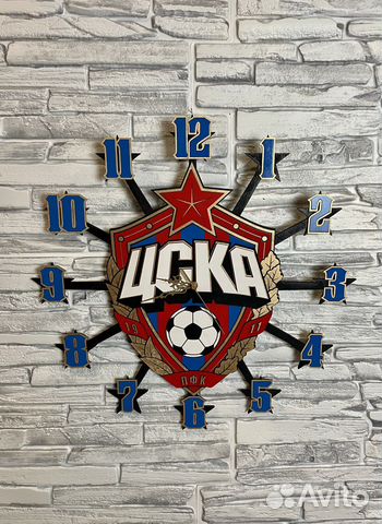 Эмблема Цска из дерева, настенные часы