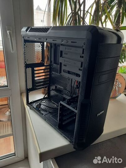 Корпус Zalman z3