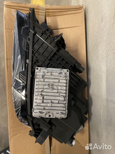 Фара Geely Monjaro