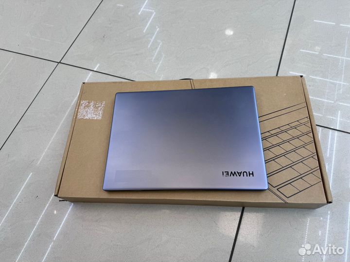 Huawei Matebook b5-430 i5-1135G7 512/16