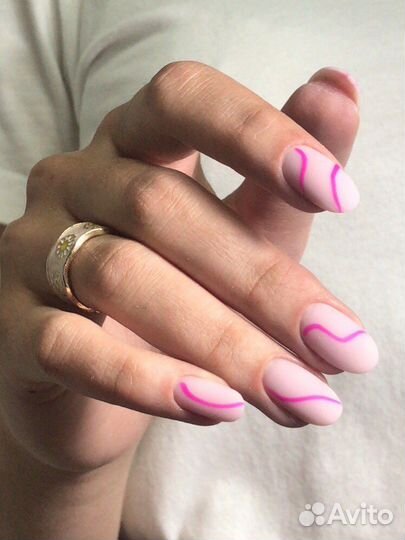 Мастер маникюра