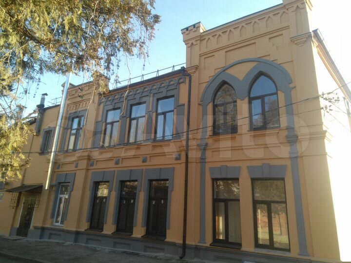 2-к. квартира, 42 м², 1/2 эт.