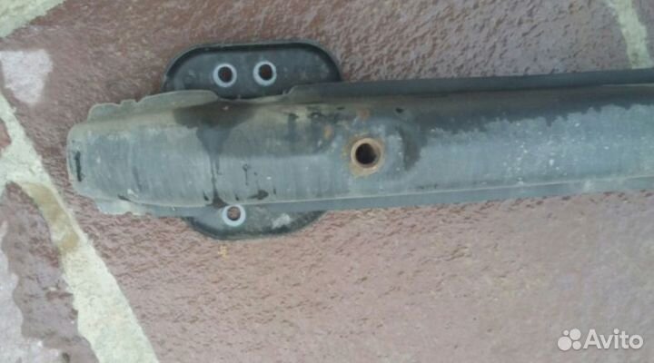 Усилитель заднего бампера Peugeot 307 01-07 Пежо