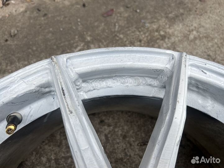 Два диска Shogun R17