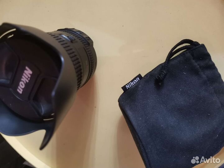 Объектив Nikon AF-S DX 18-200mm 3.5-5.6G II ED