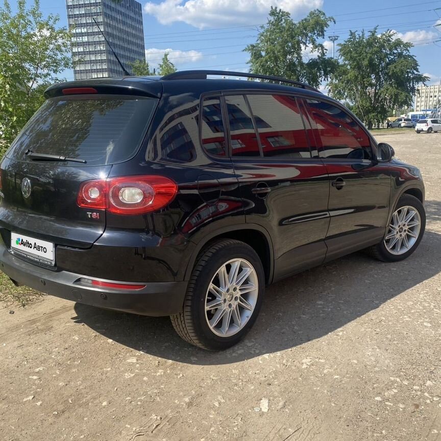 Купить 🚘 Volkswagen Tiguan с пробегом от 740 000 ₽ в
