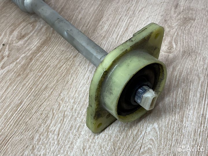 Кардан рулевой Mercedes w251 R 251