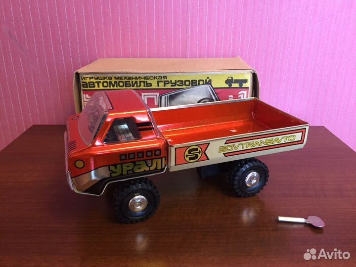 Машинка Урал радуга завод триг