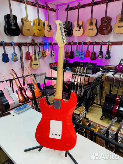 Электрогитара Rocket