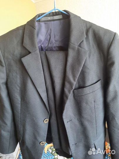 Школьный костюм для мальчика серый