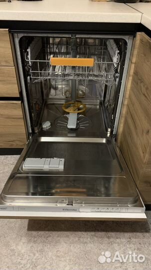 Посудомоечная машина electrolux 60 см