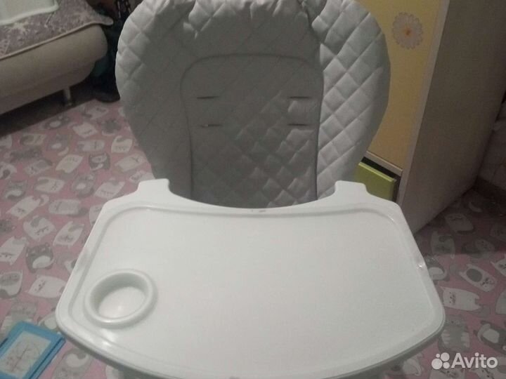Стул для кормления