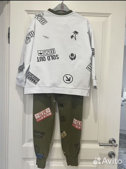 Костюм для девочки 140-146