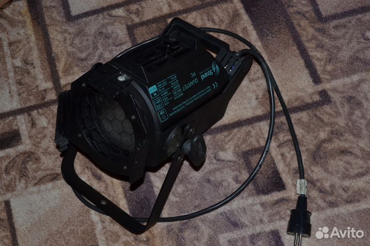 Прожектор Starnd lighting quartet