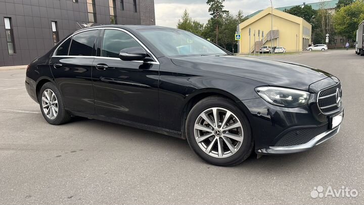 Аренда автомобиля с водителем