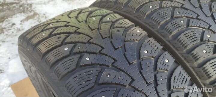 Nokian Tyres Hakkapeliitta 4 195/60 R15