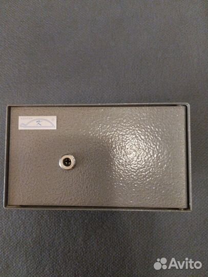 Оружейный сейф