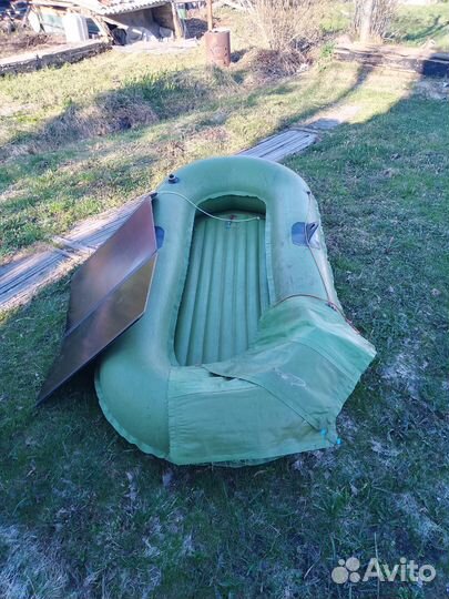 Лодка надувная двухместная бу