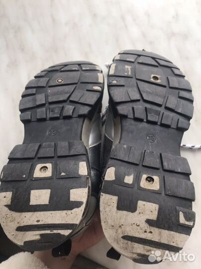 Кросовки летние для девочки 35 размер